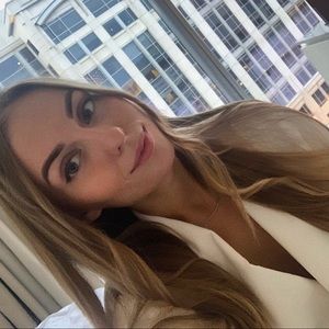 Meet your Posher, Daria